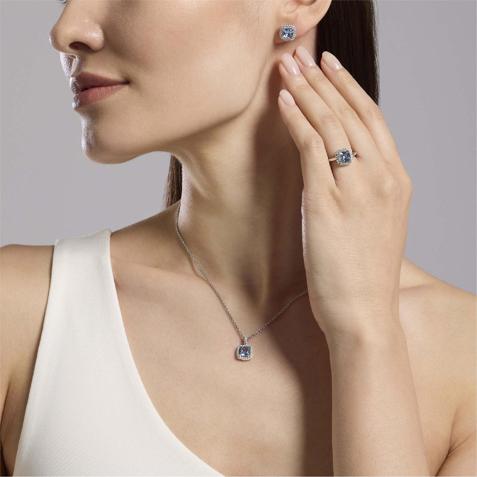 Anello Cool or Rétro? Mabina Gioielli da donna con pietra azzurra Regolabile dalla 11 alla 19