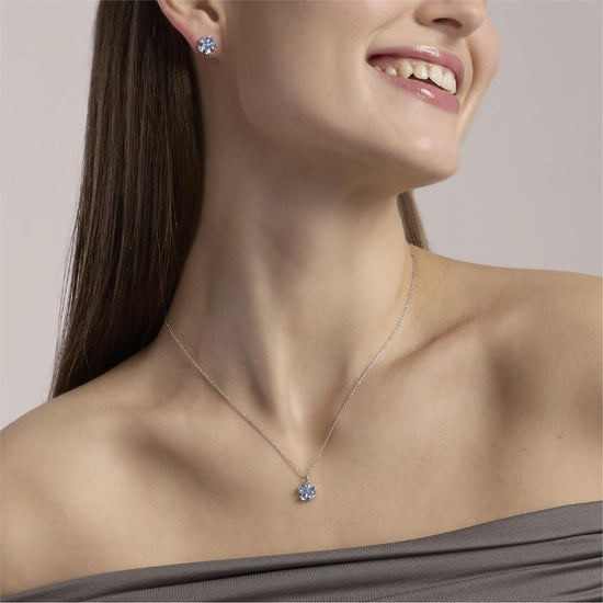 Collana girocollo Mabina con catena e pendente fiore azzurro MISURA UNICA