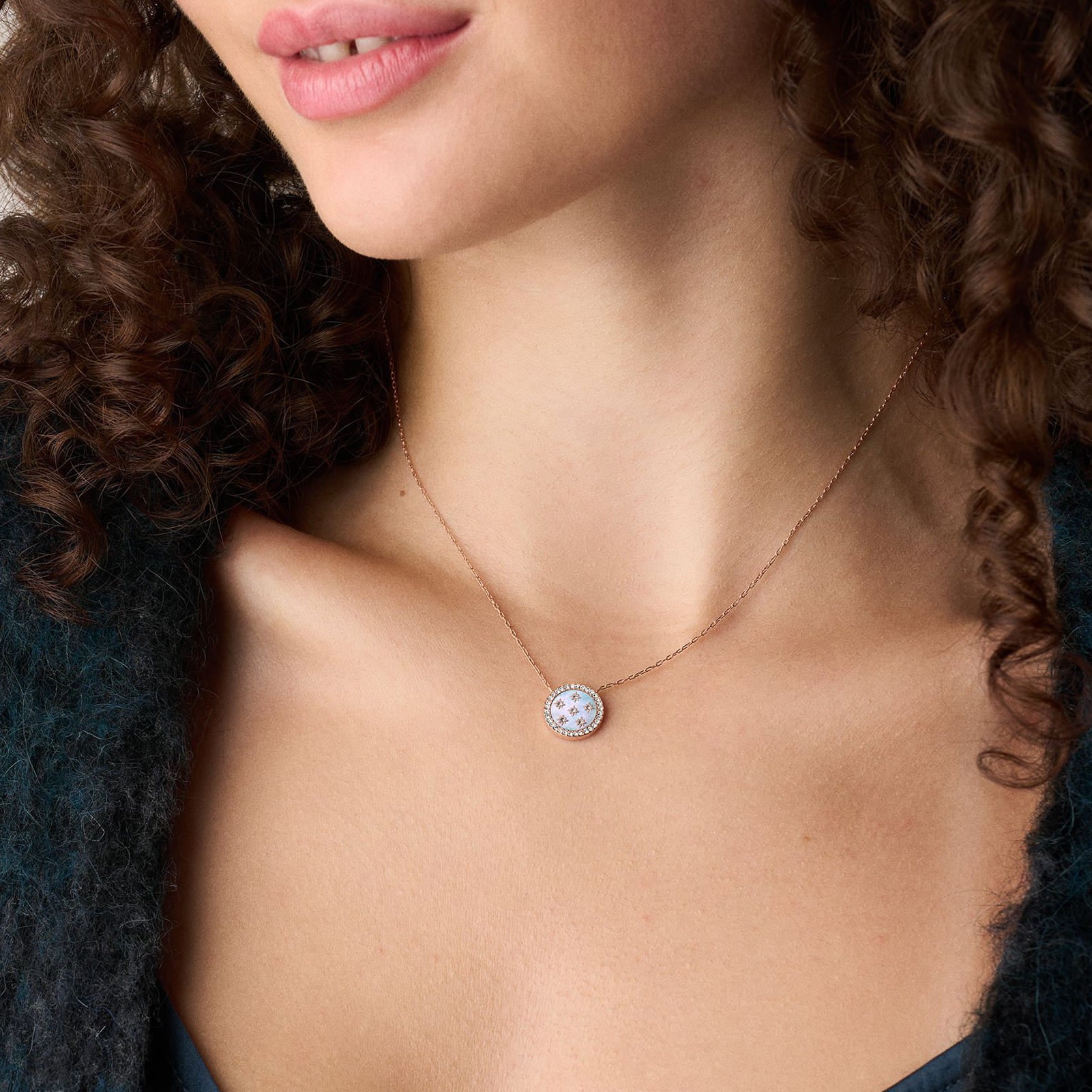 Collana Fossil acciaio rosé pendente madreperla e cristalli MISURA UNICA