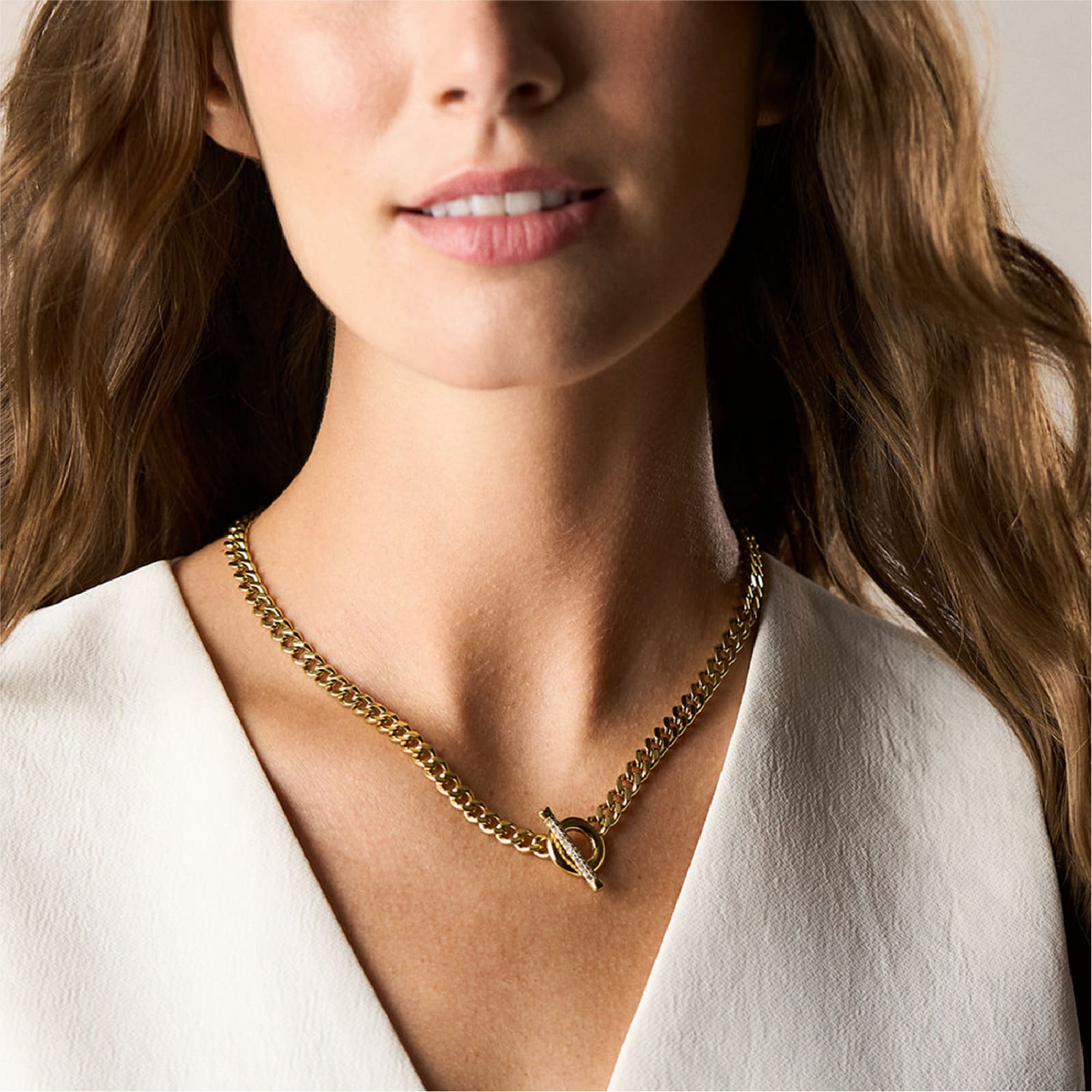 Collana Fossil Carlie acciaio oro pavé e chiusura T-Bar donna MISURA UNICA