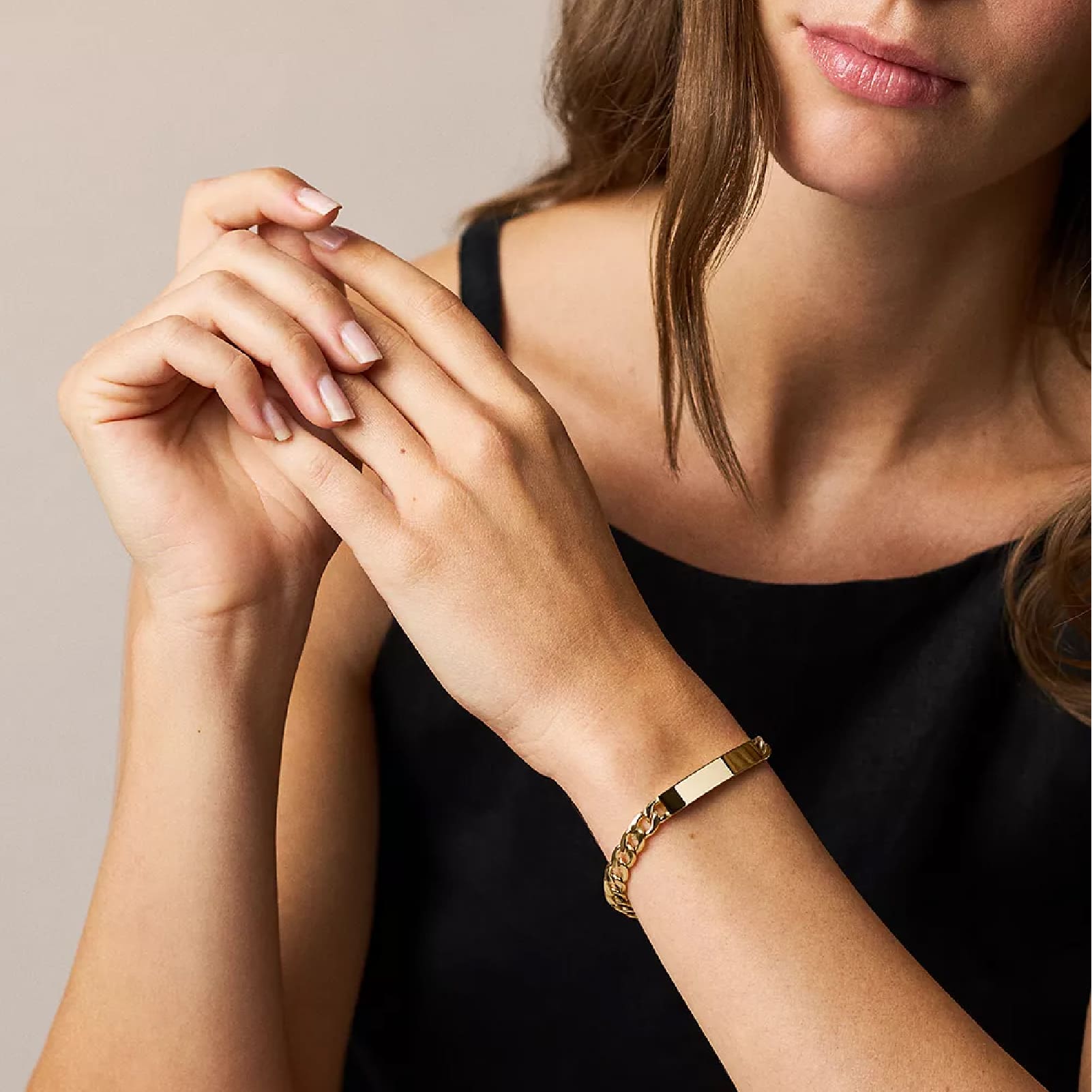 Bracciale catena Fossil Ellis acciaio oro con piastrina donna 19 cm