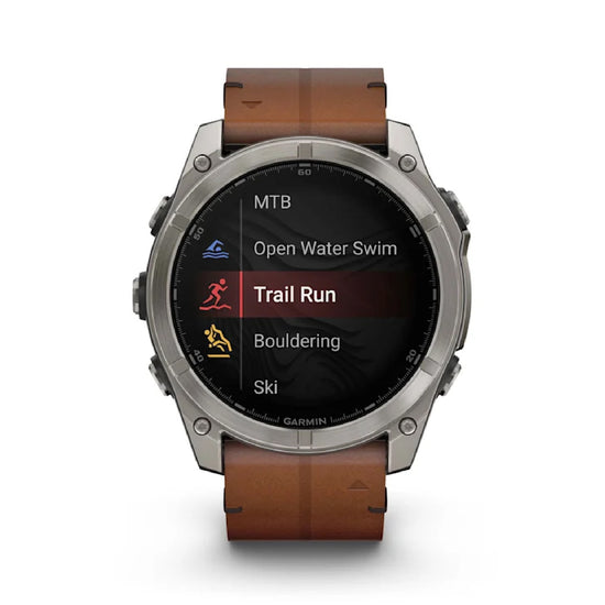 Smartwatch Garmin in titanio con cinturino in pelle Chestnut MISURA UNICA