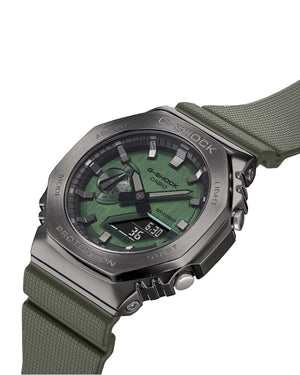 Orologio digitale e analogico da uomo Casio G-Shock con cassa 49x44mm e cinturino in resina di colore verde GM-2100B-3AER