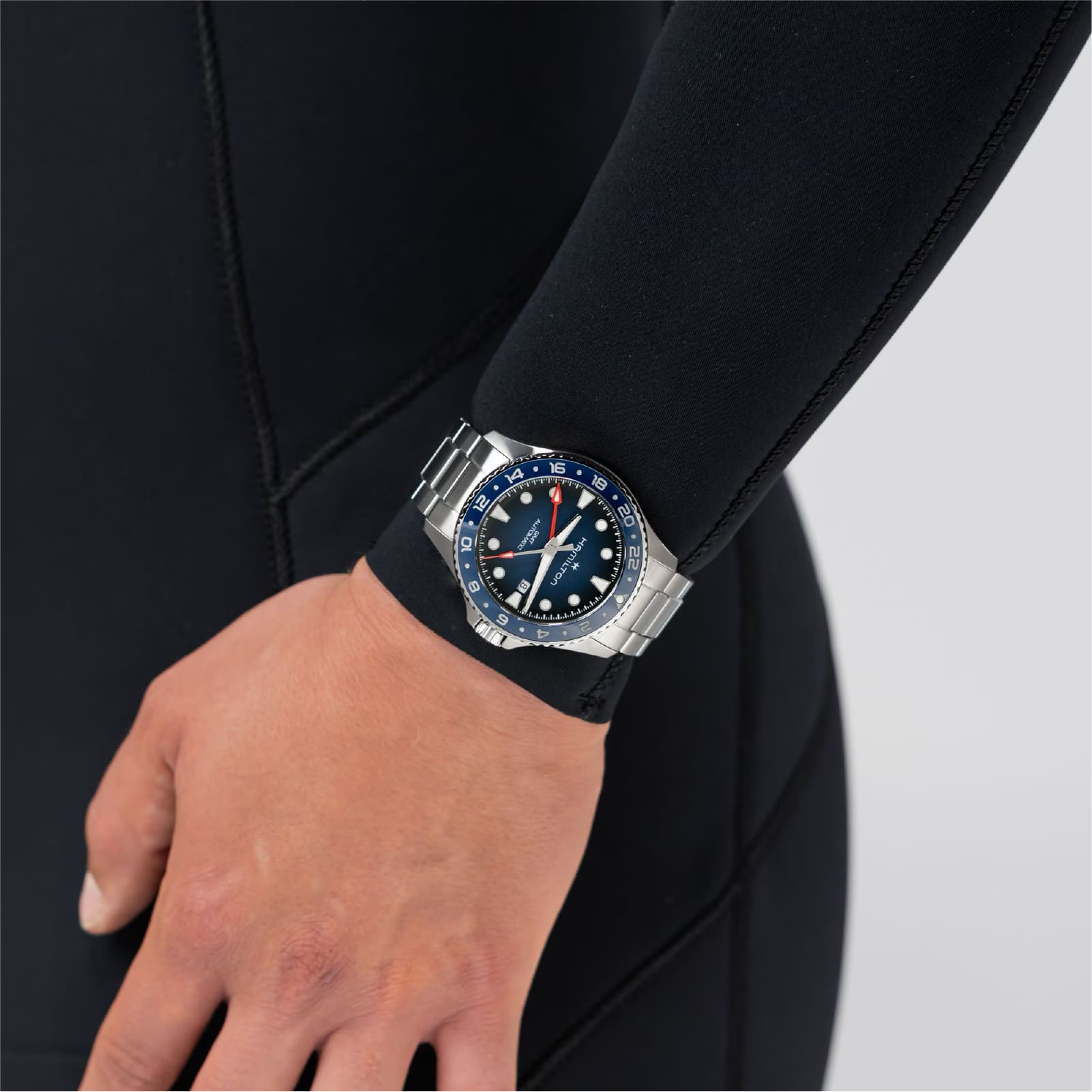 Orologio Hamilton Khaki Navy Scuba Auto GMT 43 mm blu uomo MISURA UNICA