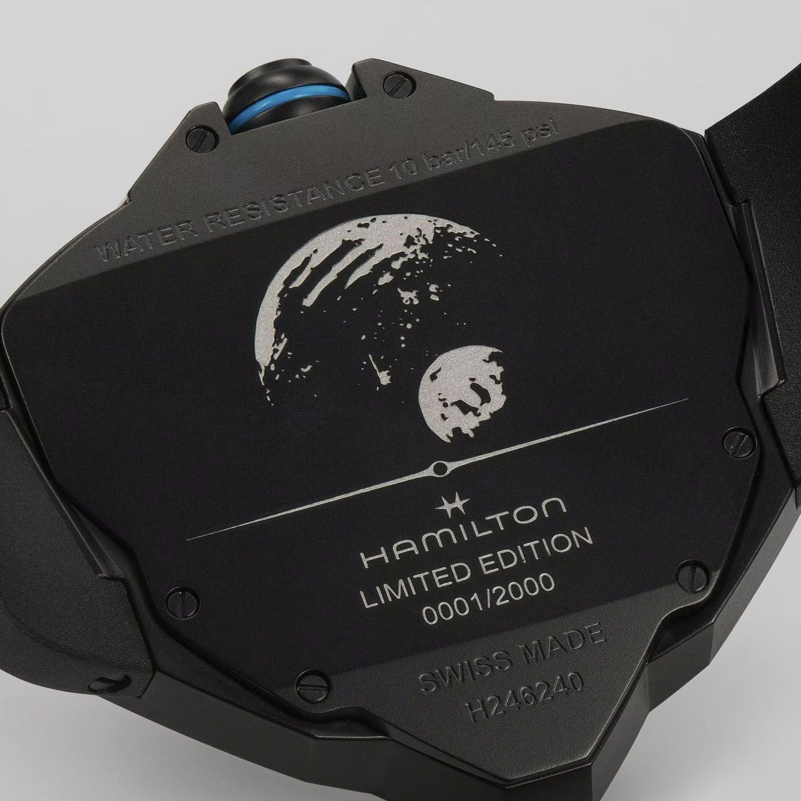 Orologio uomo Hamilton Ventura Edge Dune con in acciaio caucciù nero 51x47,6mm H24624330-3
