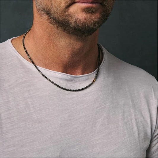 Collana Mano J in titanio barretta e chiusura oro rosso 9kt MISURA UNICA