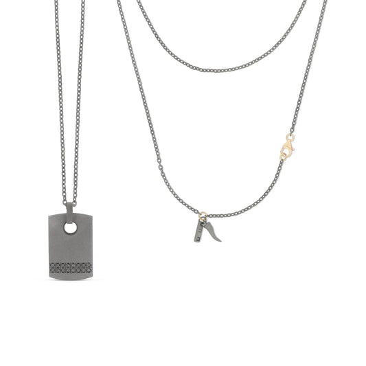 Collana catena Mano J in titanio targhetta diamanti neri 0,20ct MISURA UNICA