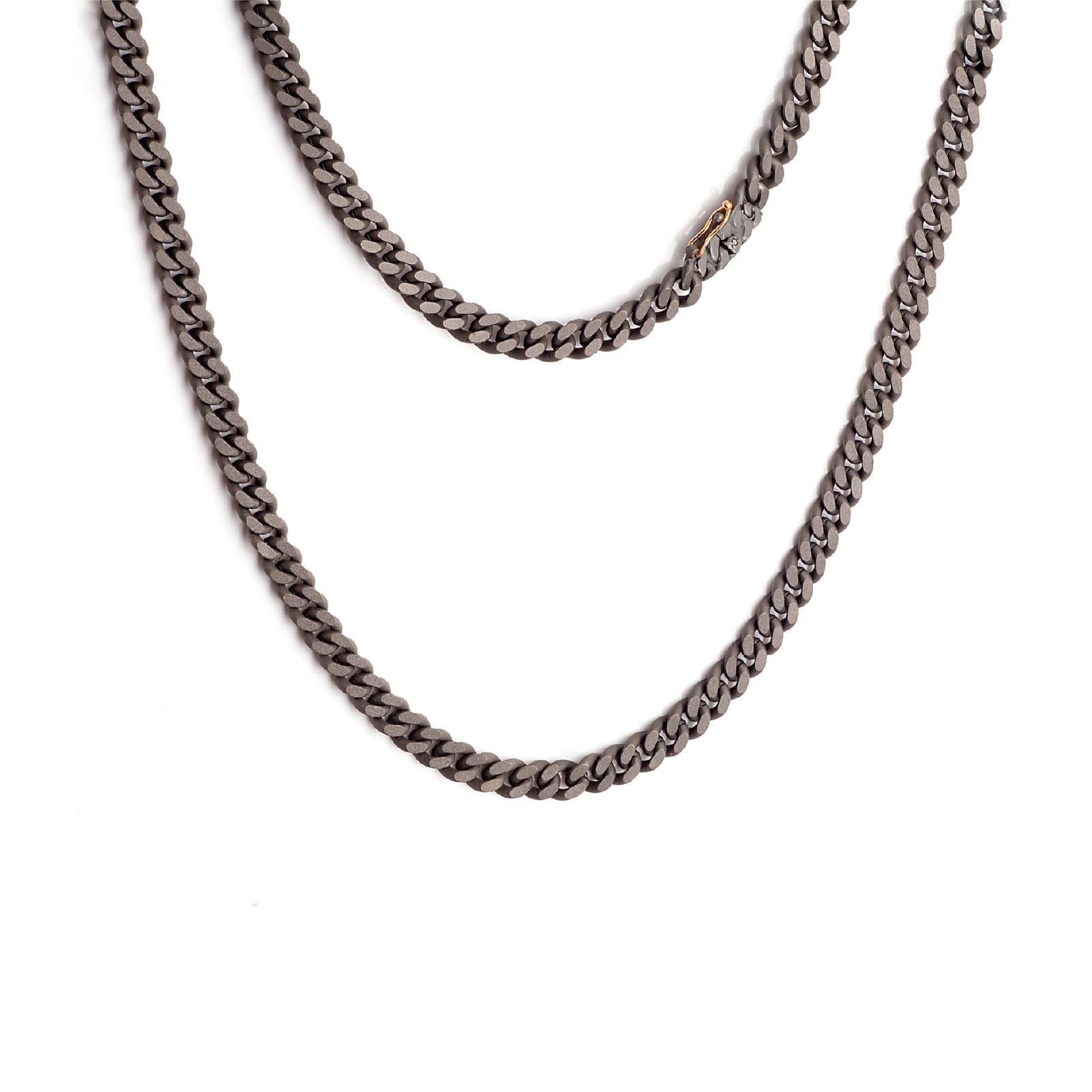 Collana Mano J in titanio con catena groumette e diamanti MISURA UNICA