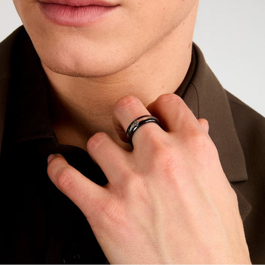 Anello a fascia da uomo Maserati in acciaio di colore nero