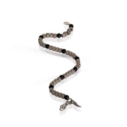Bracciale catena Mano J in titanio e oro rosso con onice 21 cm