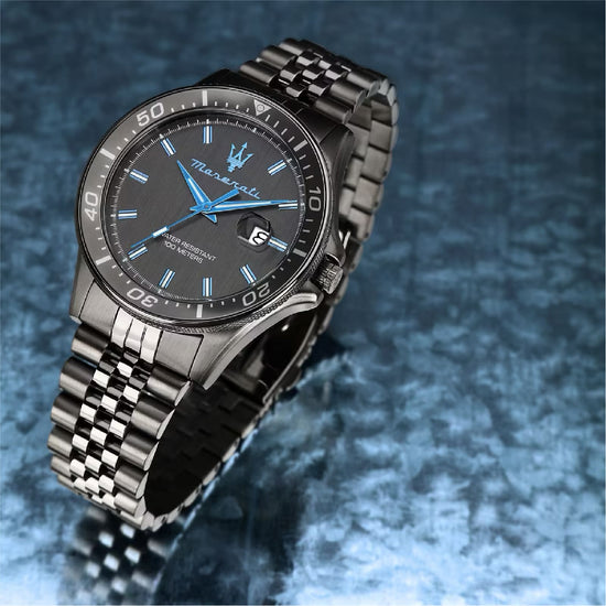 Orologio solo tempo Maserati Dark Edition in acciaio da uomo MISURA UNICA