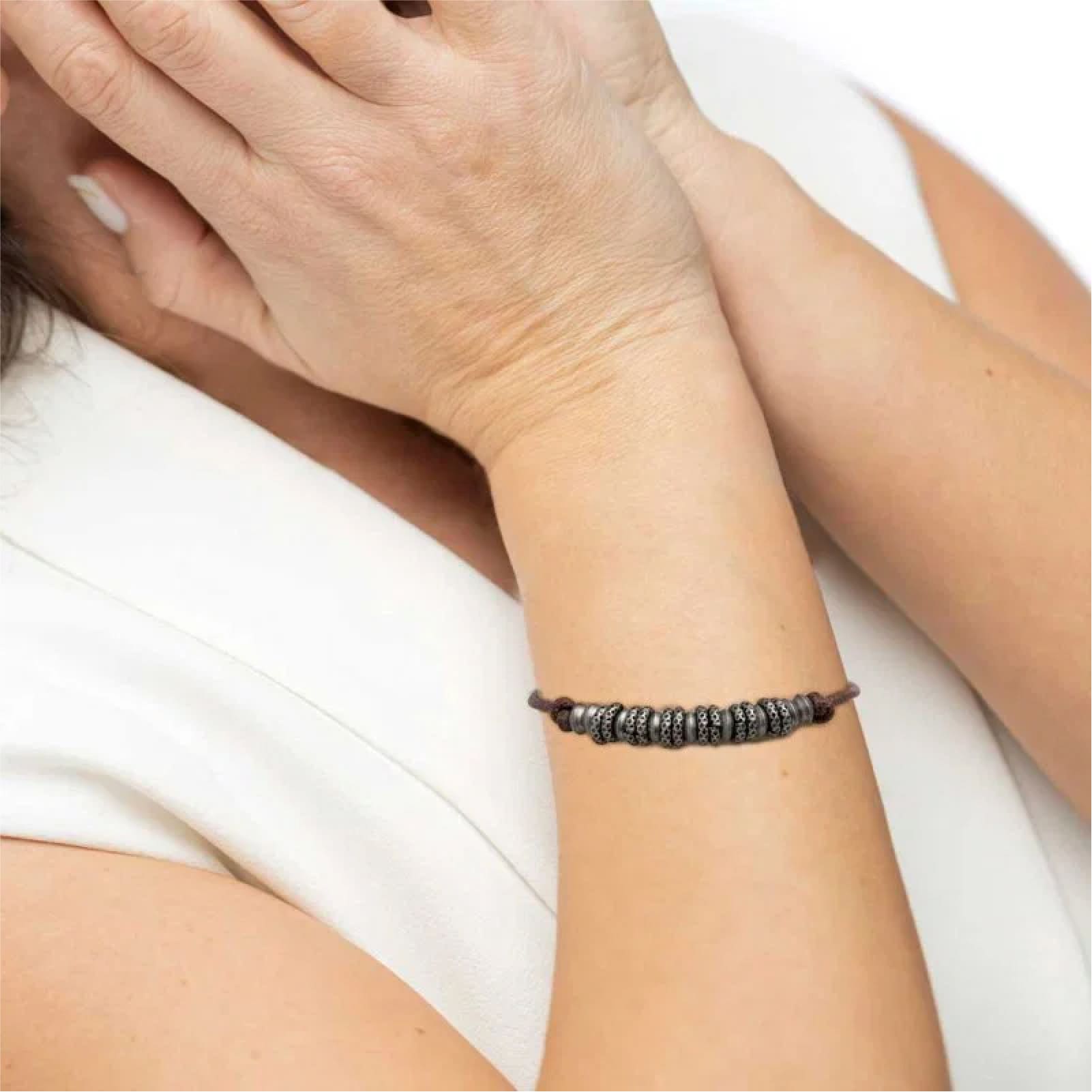 Bracciale regolabile Marlù in acciaio con cordino marrone REGOLABILE