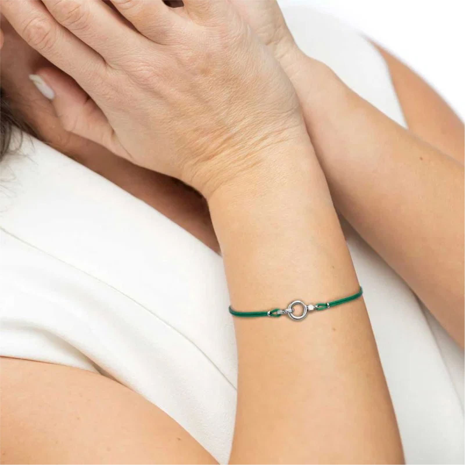 Bracciale regolabile Marlù in corda verde con moschettone REGOLABILE