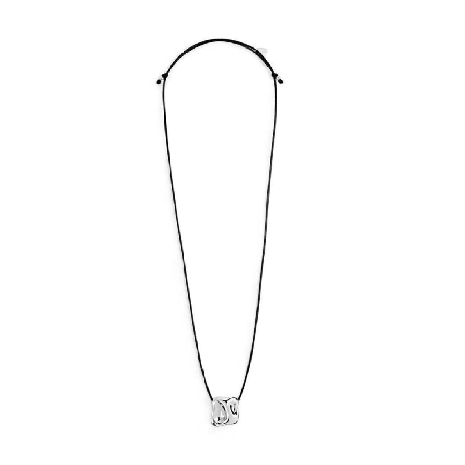 Collana Marlù con cordino nero e pendente quadrato in acciaio MISURA UNICA