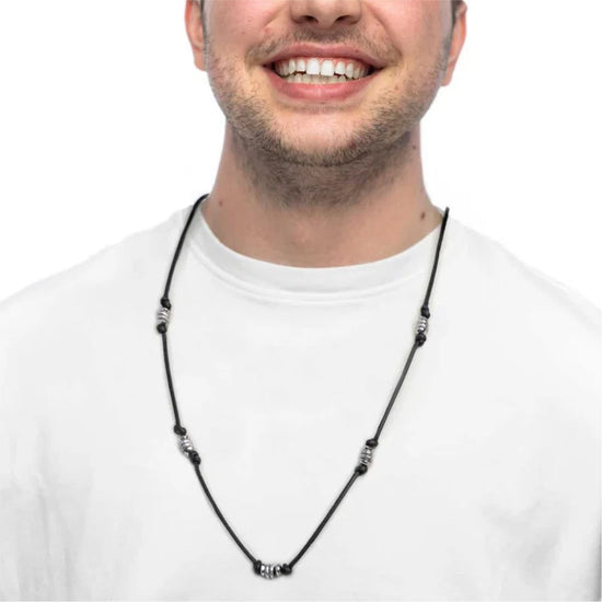 Collana regolabile Marlù in acciaio con cordino nero REGOLABILE