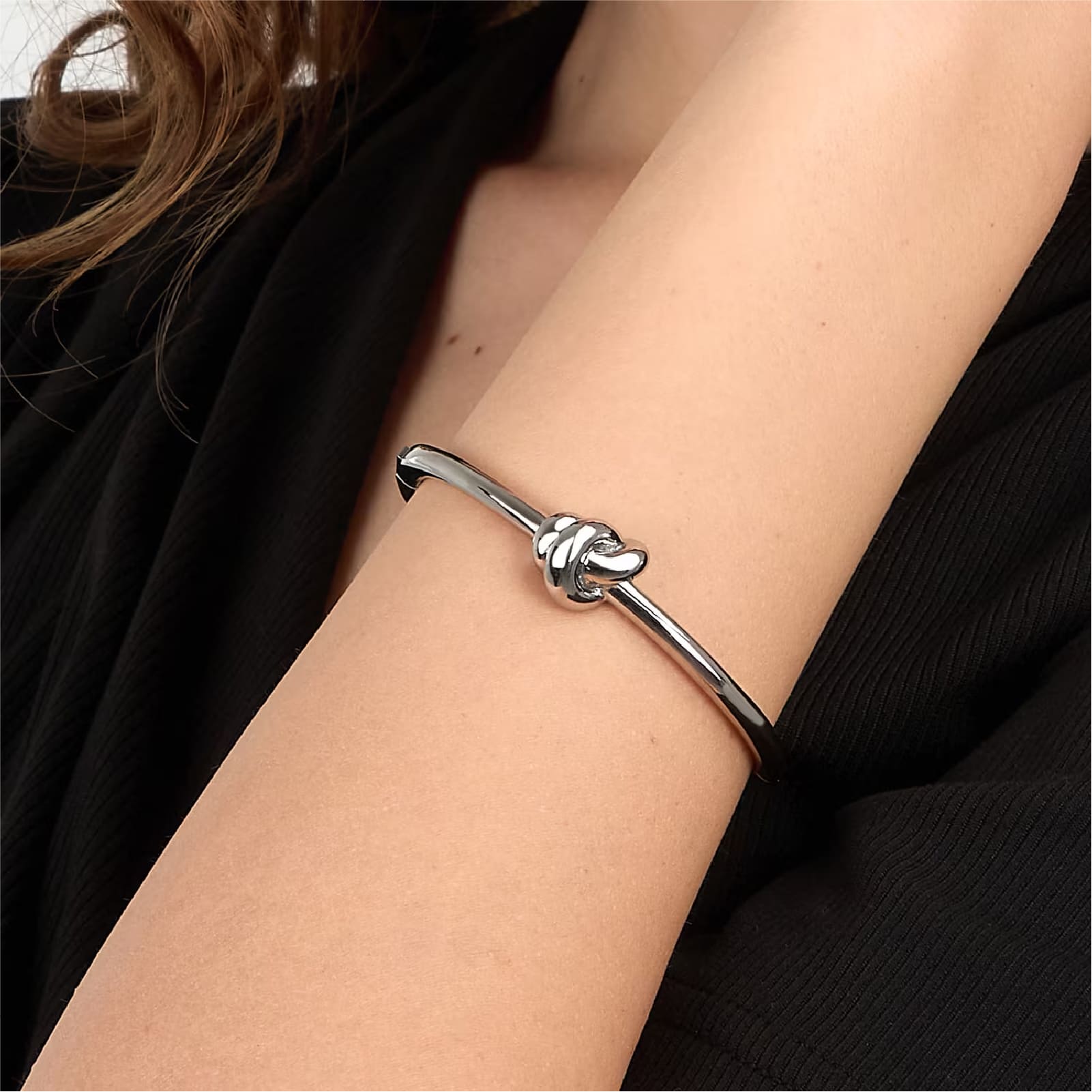 Bracciale rigido Morellato Legame in acciaio con nodo da donna 5,6 cm x 4,6 cm
