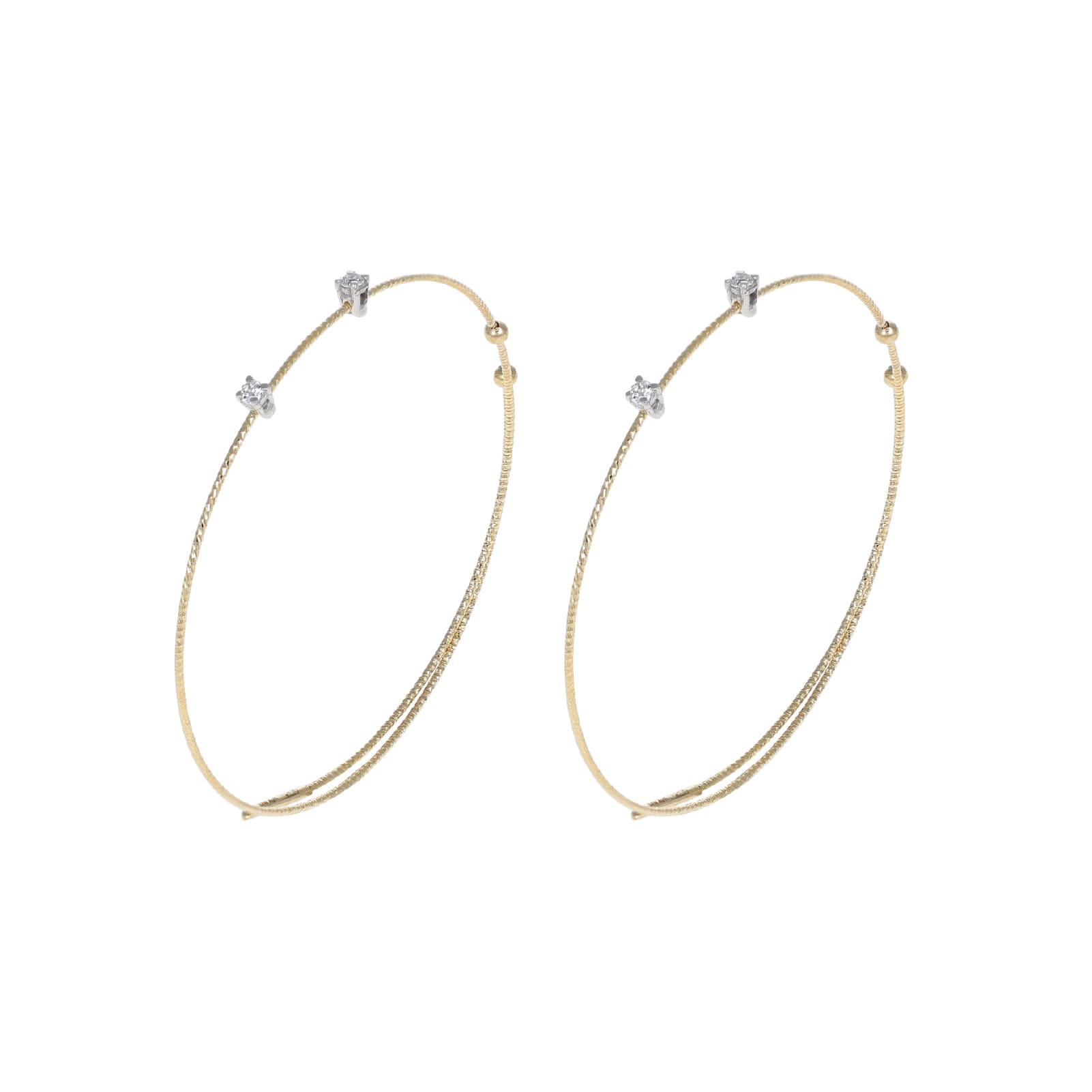 Orecchini MagicWire in oro 18kt cerchio 4 mm e diamanti MISURA UNICA