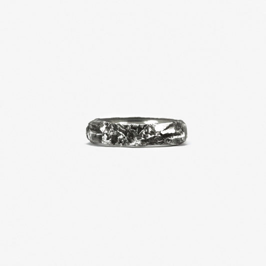 Anello fedina Nove25 Materic unisex in argento lavorato roccia N25ANE00388-1