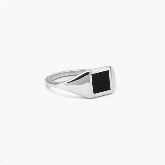 Anello chevalier quadrato mignolo Nove25 Timeless unisex argento e smalto nero N25ANE00427-2