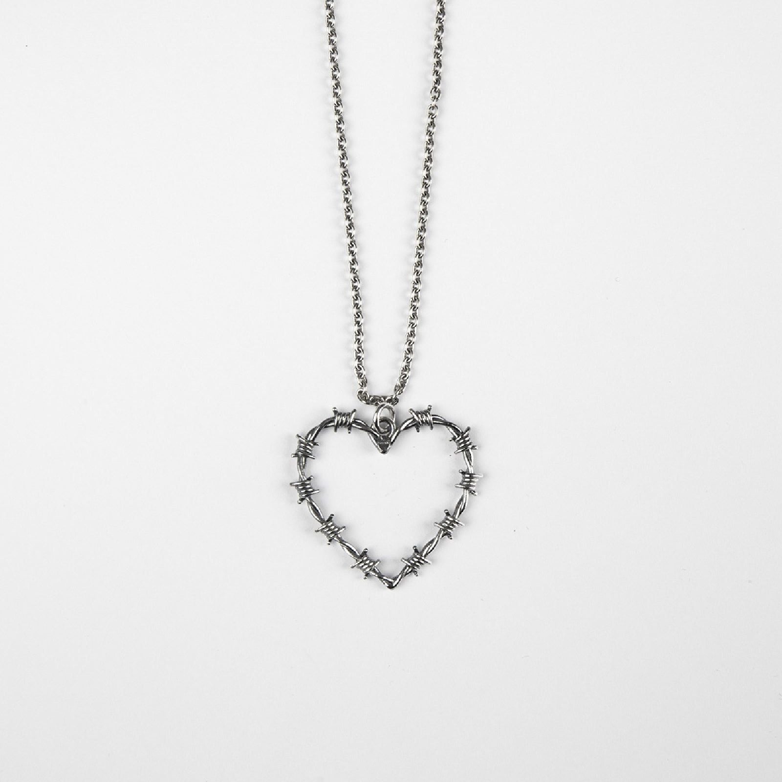 Collana Nove25 Filo Spinato unisex in argento con cuore filo spinato N25COL00298-O-S-1