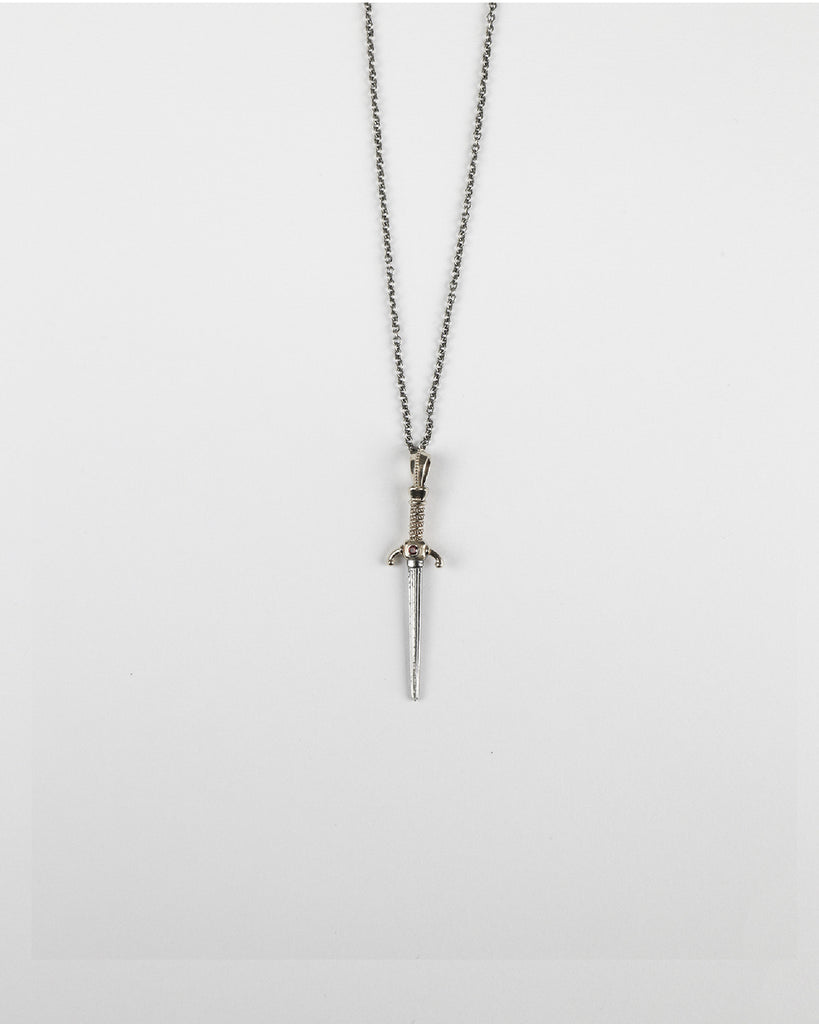 Collana con pendente Nove25 Antique unisex in argento 925 e ciondolo a forma di pugnale con zirconi N25COL00334/O/S
