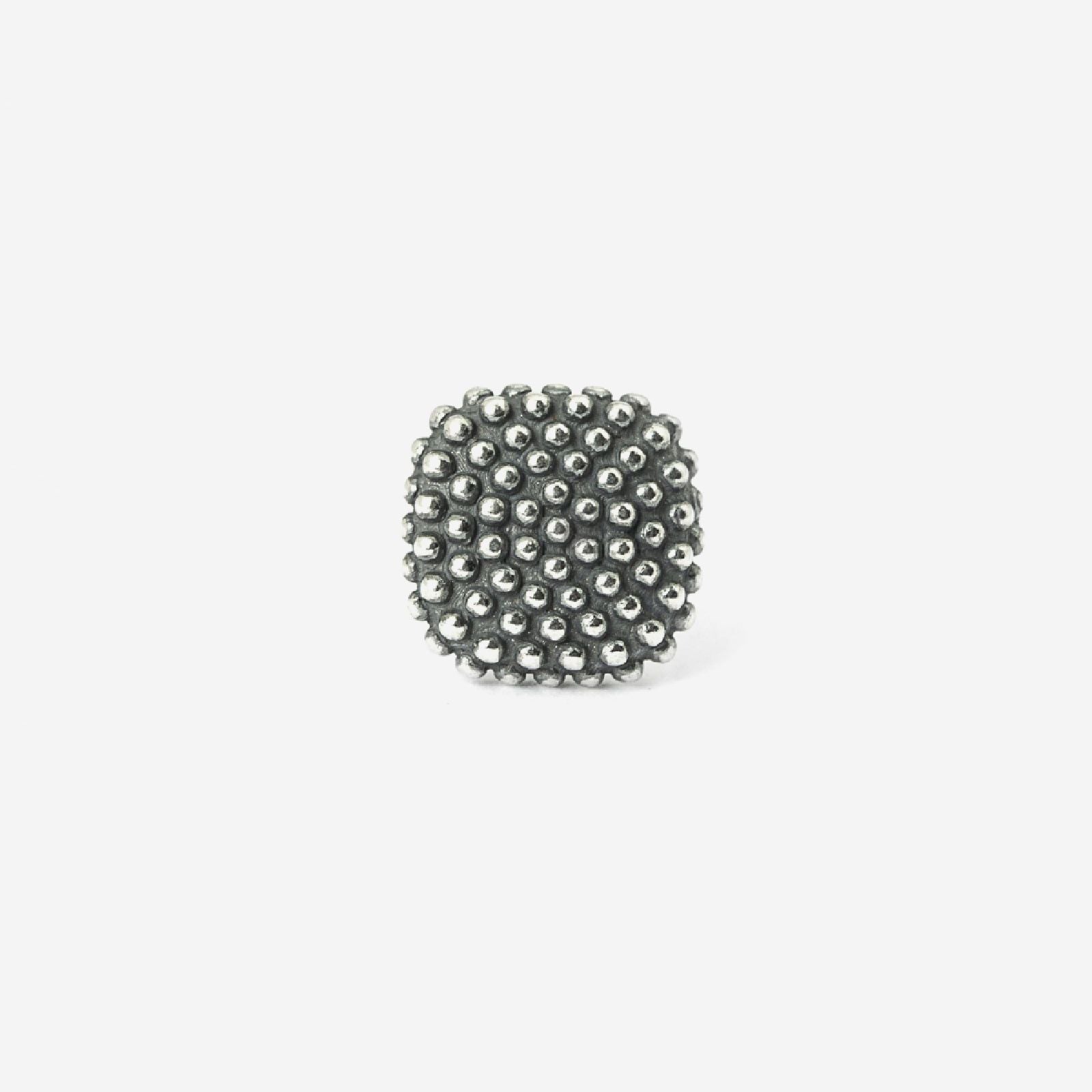 Mono orecchino a lobo quadrato Nove25 Puntinati unisex in argento 10mm N25ORE00166-O-S-1