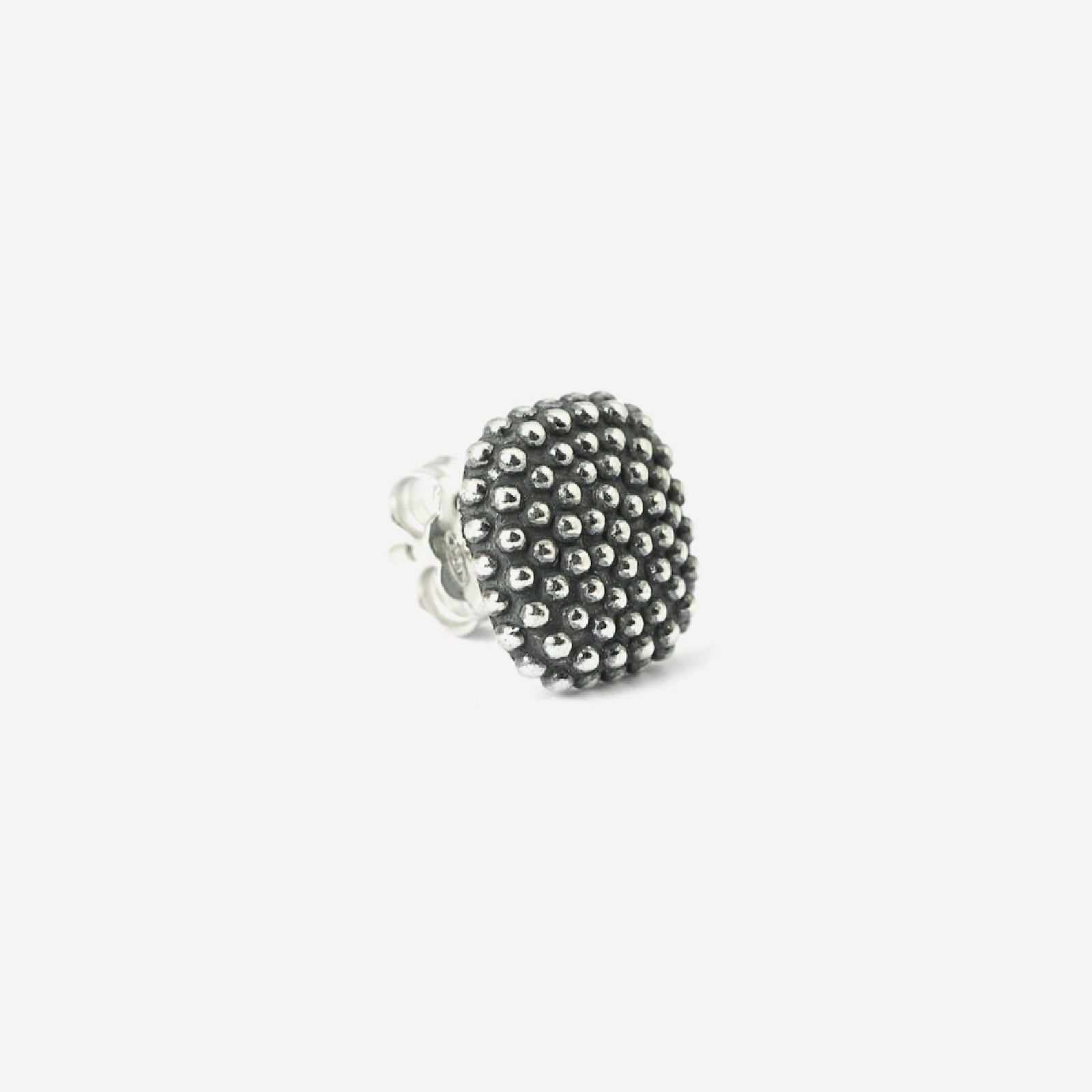 Mono orecchino a lobo quadrato Nove25 Puntinati unisex in argento 10mm N25ORE00166-O-S-2