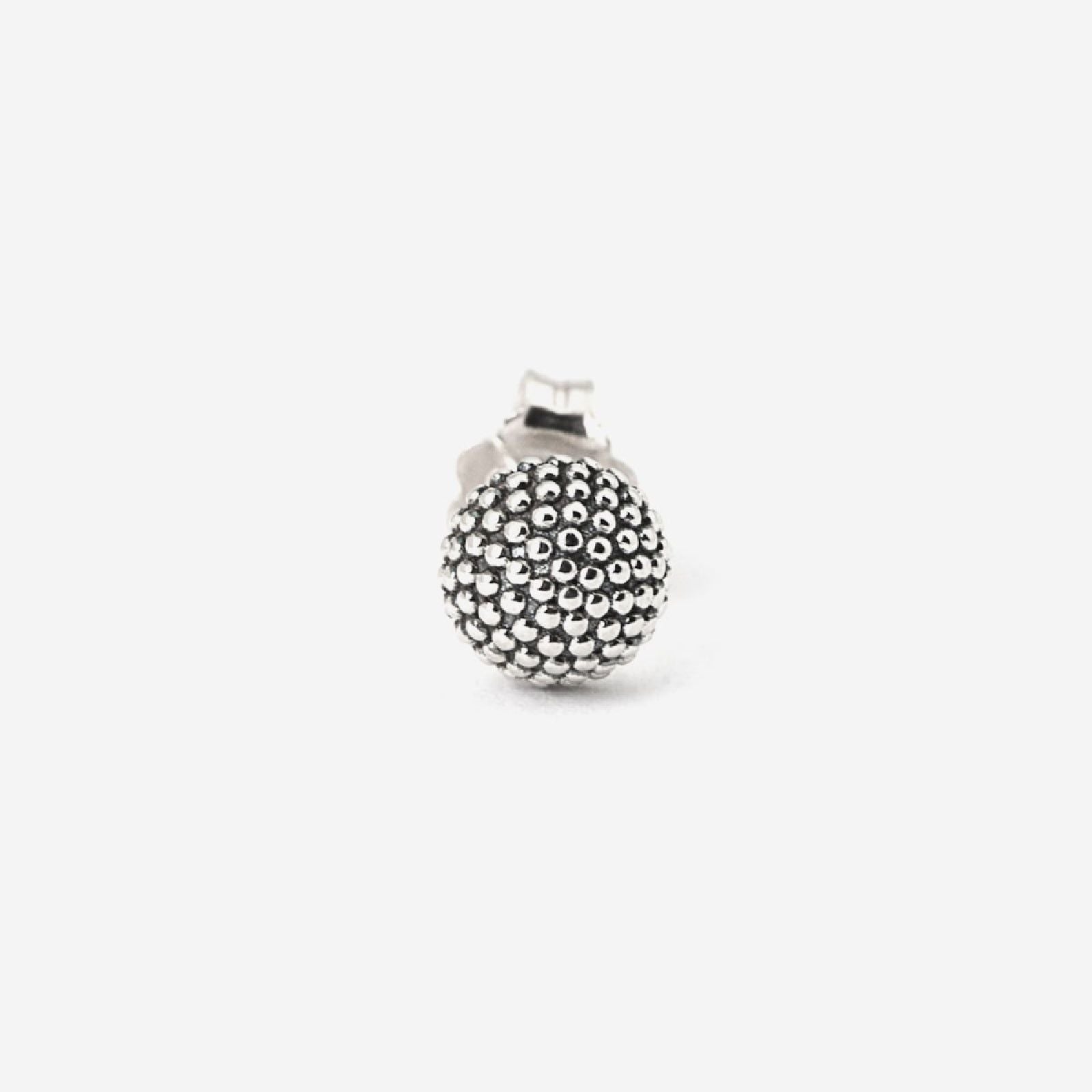 Mono orecchino a lobo tondo Nove25 Puntinati unisex in argento 0,5mm N25ORE00423-O-S-1