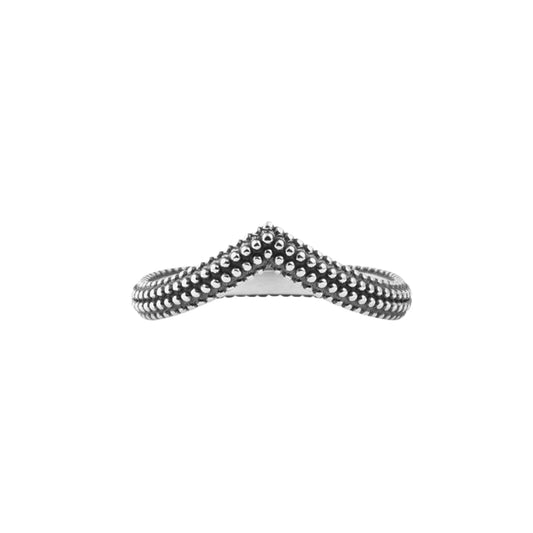 Anello chevron NOVE25 in argento brunito con decoro puntinato 14