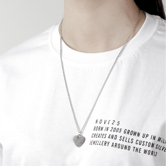 Pendente NOVE25 cuore puntinato in argento brunito lucido MISURA UNICA