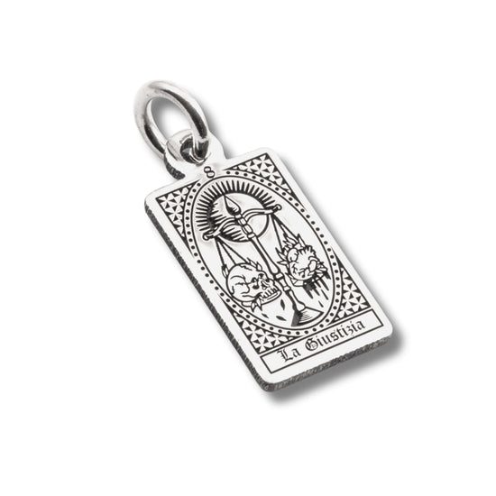 Ciondolo Nove25 in argento con carta tarocchi La Giustizia MISURA UNICA