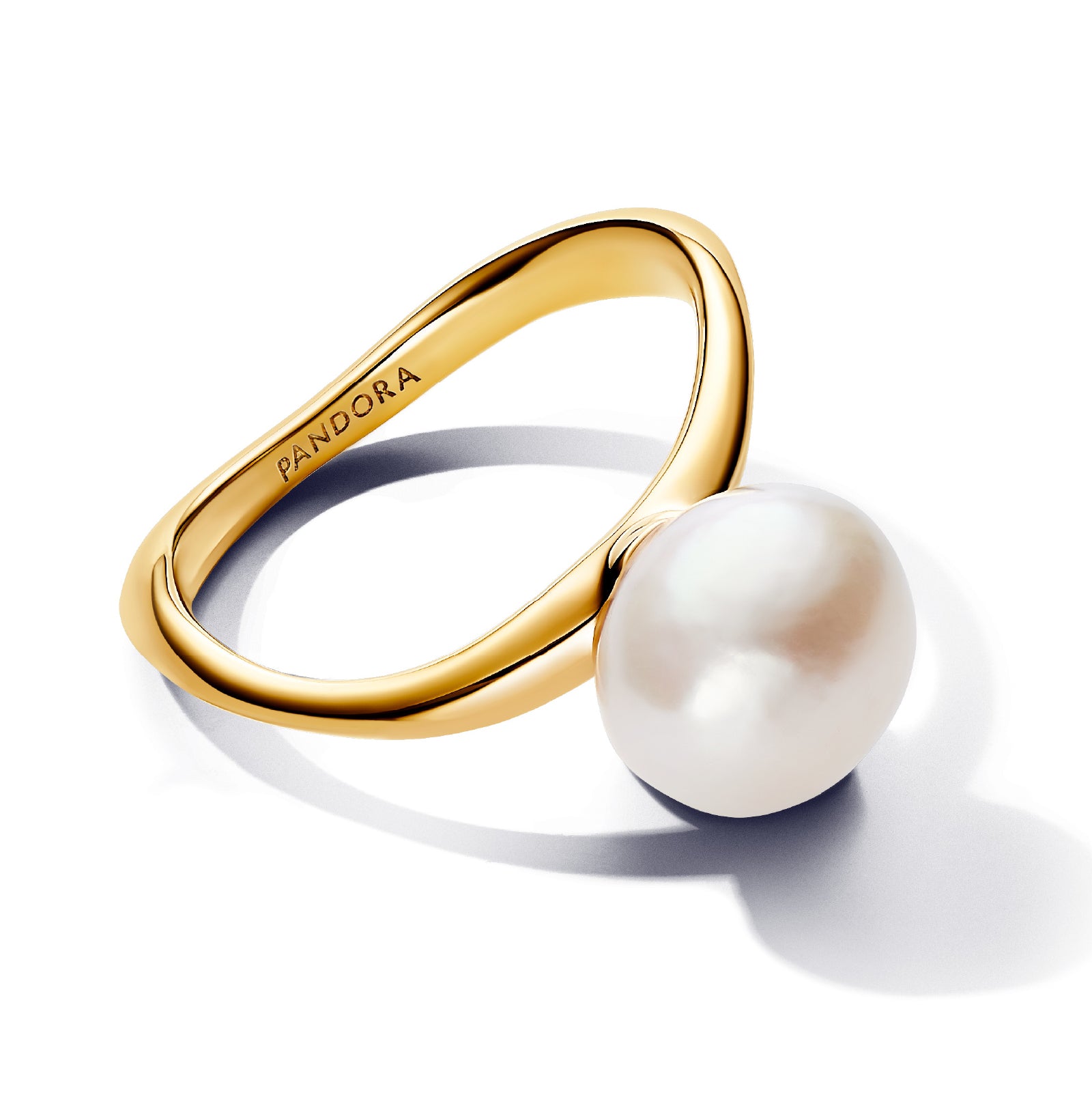 Anello Pandora placcato in oro con perla dâ€™acqua dolce P.163293C01-50