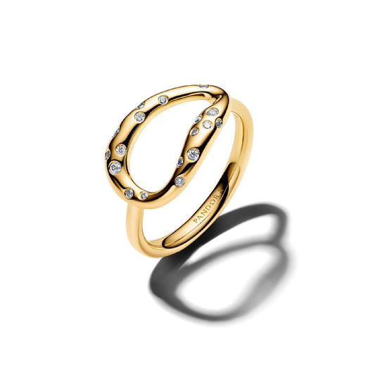 Anello Pandora in argento dorato con ovale grande e zirconi 12