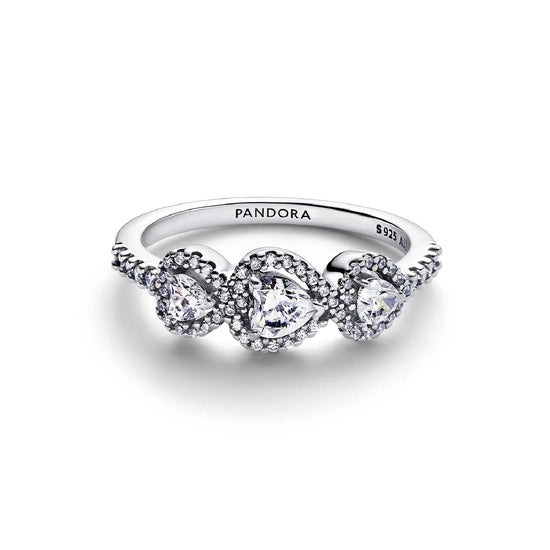 Anello Pandora in argento con tre cuori bianchi di zirconi 12