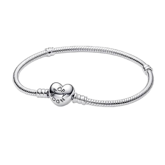 Bracciale Pandora Moments in argento con chiusura a cuore 15 cm