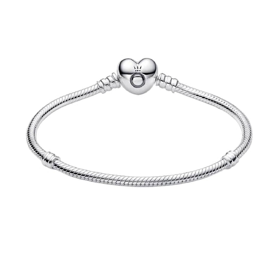 Bracciale Pandora Moments in argento con chiusura a cuore 15 cm