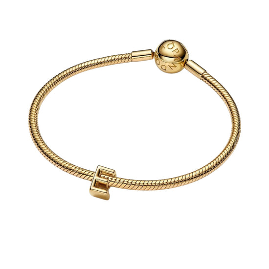 Charm Pandora in argento lettera E piccola placcata oro 14k MISURA UNICA