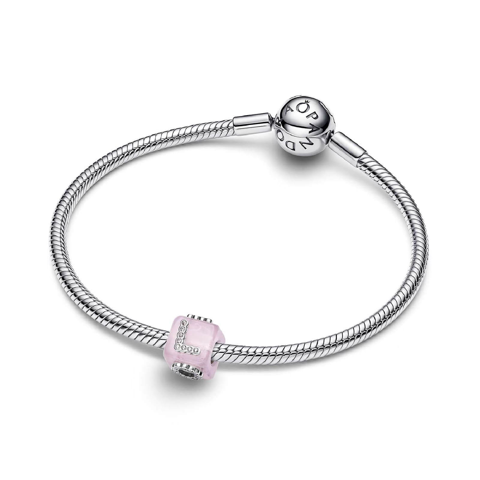 Charm Pandora con cubo in vetro di Murano rosa e scritta love MISURA UNICA