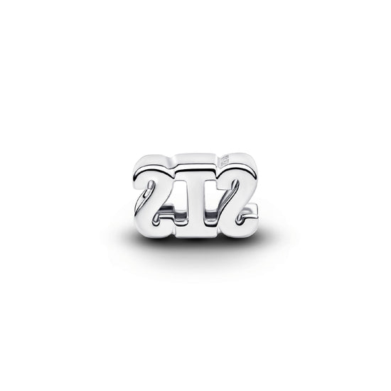 Charm Pandora in argento sterling con scritta SIS e zirconi MISURA UNICA