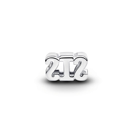 Charm Pandora in argento sterling con scritta SIS e zirconi MISURA UNICA