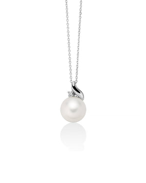 Collana con pendente da donna Miluna Collier di Perle in oro bianco 18kt con un diamante 0,007 e perla di 8/8,5 PCL6556