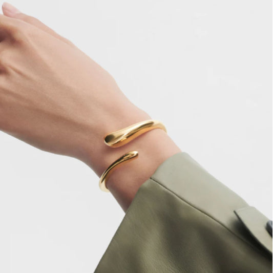 Bracciale bangle PDPAOLA argento placcatura oro 18kt con goccia Rigido