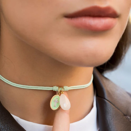 Charm Bar Rue Des Mille in argento dorato con giada bianca MISURA UNICA