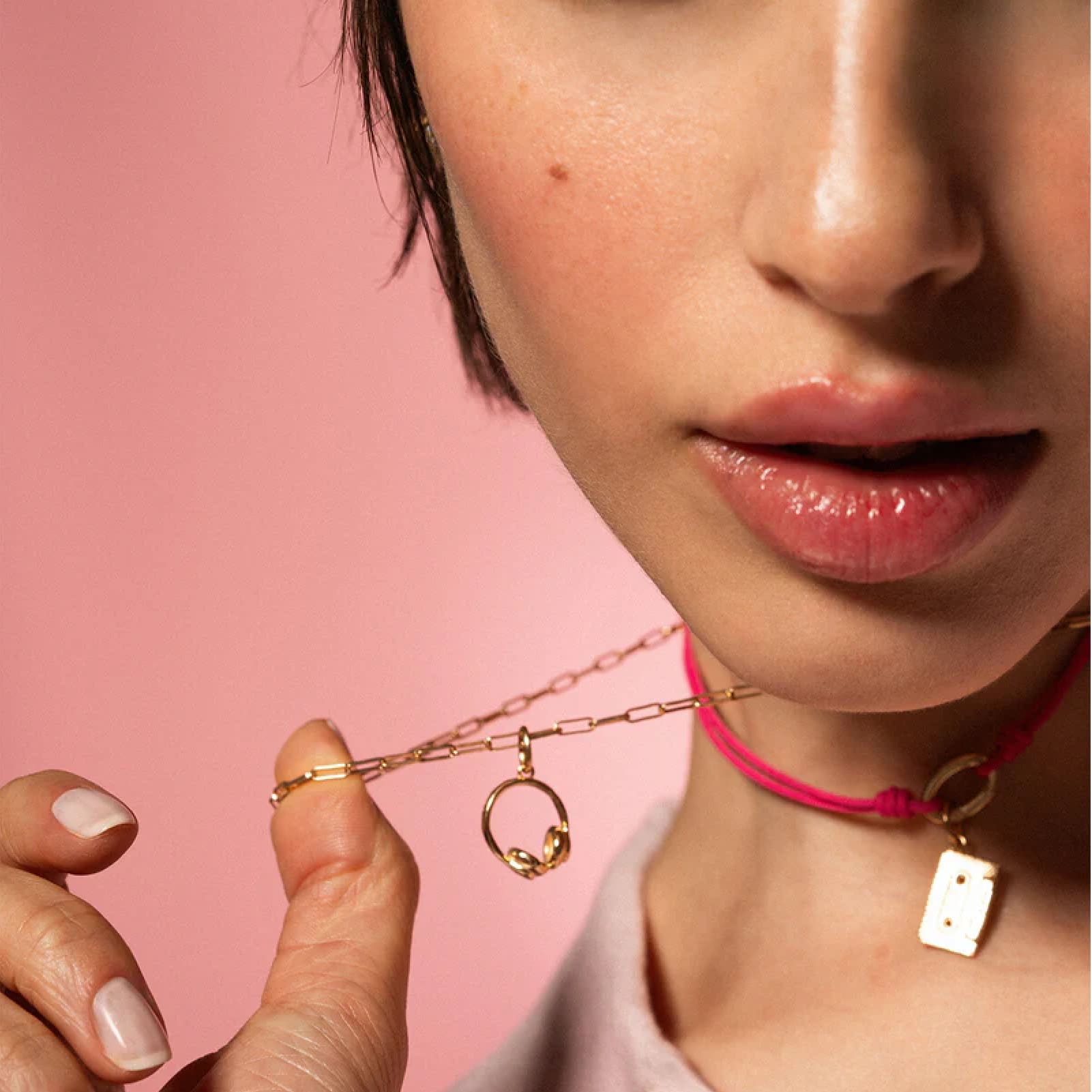Charm Bar Rue Des Mille in argento dorato a forma di cuffie MISURA UNICA