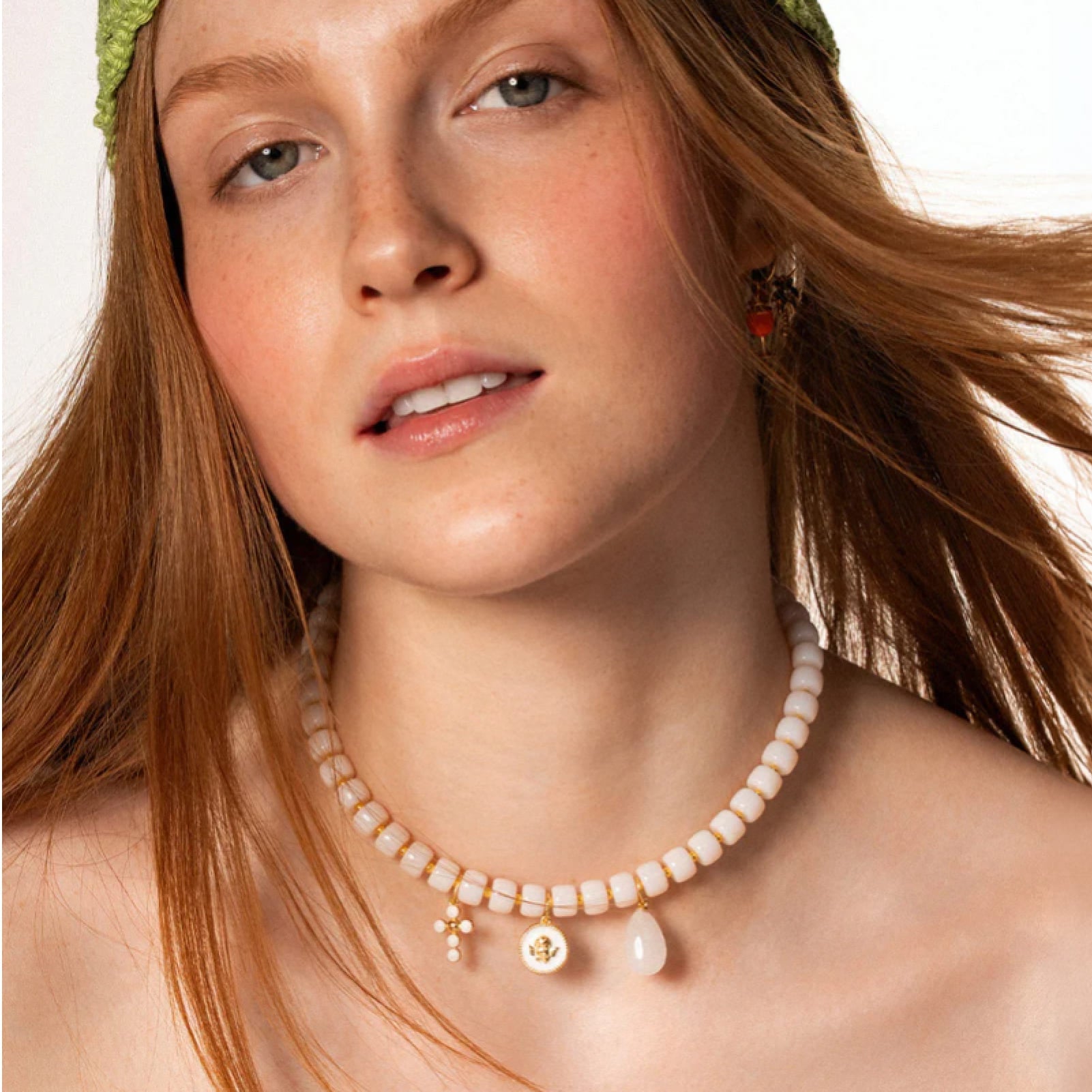 Charm Bar Rue Des Mille in lega RDM e smalto bianco con angelo MISURA UNICA