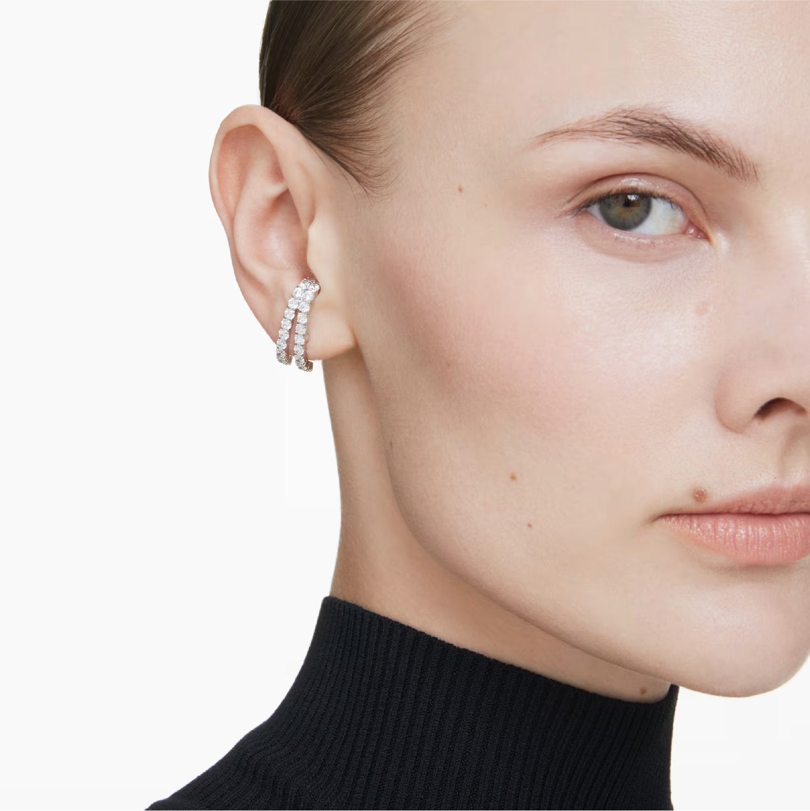 Orecchini da donna Swarovski rodiato con cristalli bianchi MISURA UNICA
