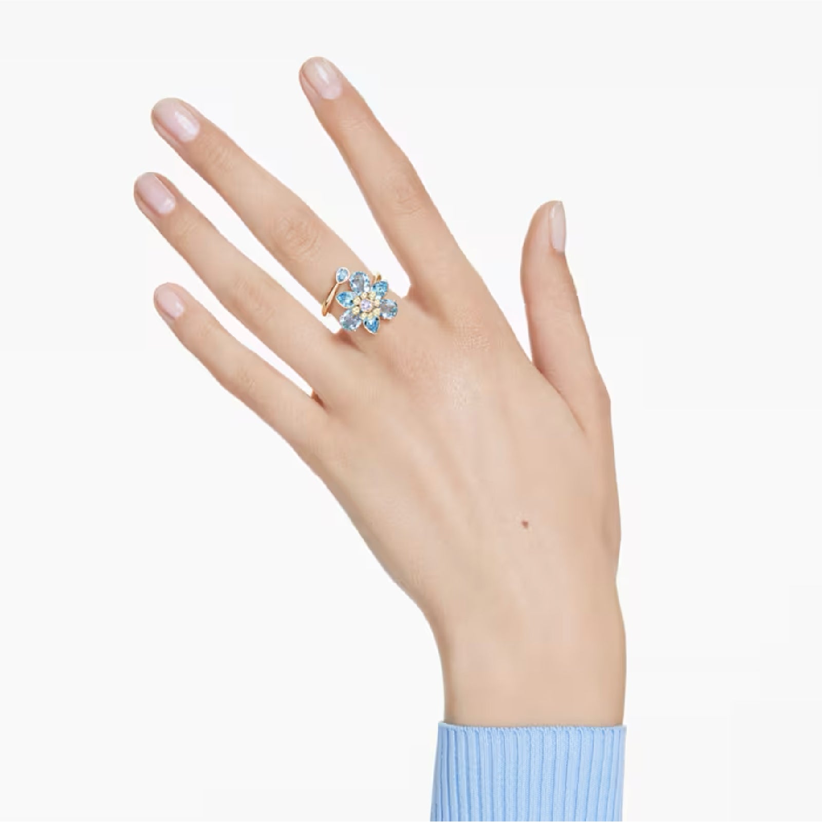 Anello Swarovski dorato con design a fiore con cristalli azzurri