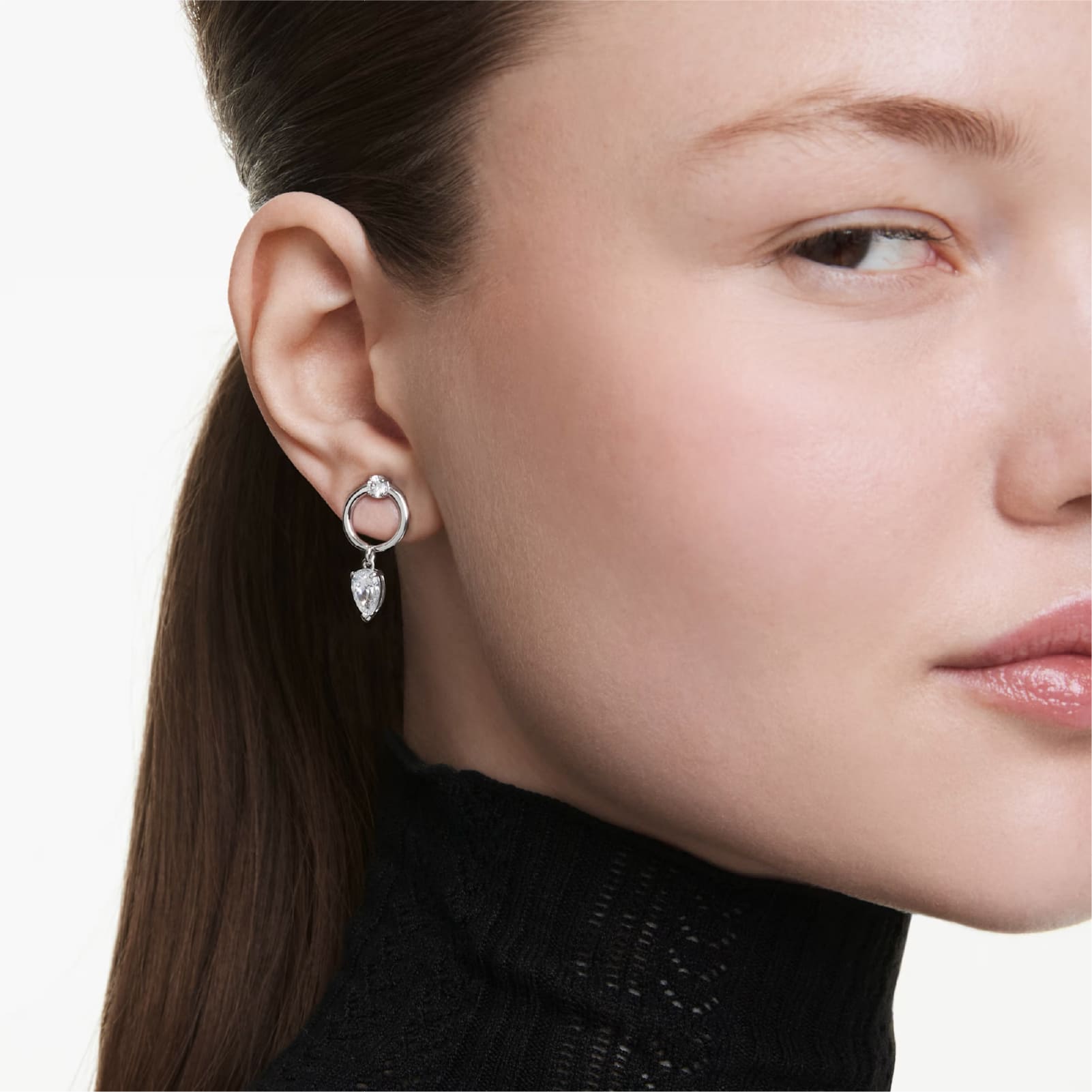 Orecchini pendenti Swarovski placcati rodio con cristalli MISURA UNICA
