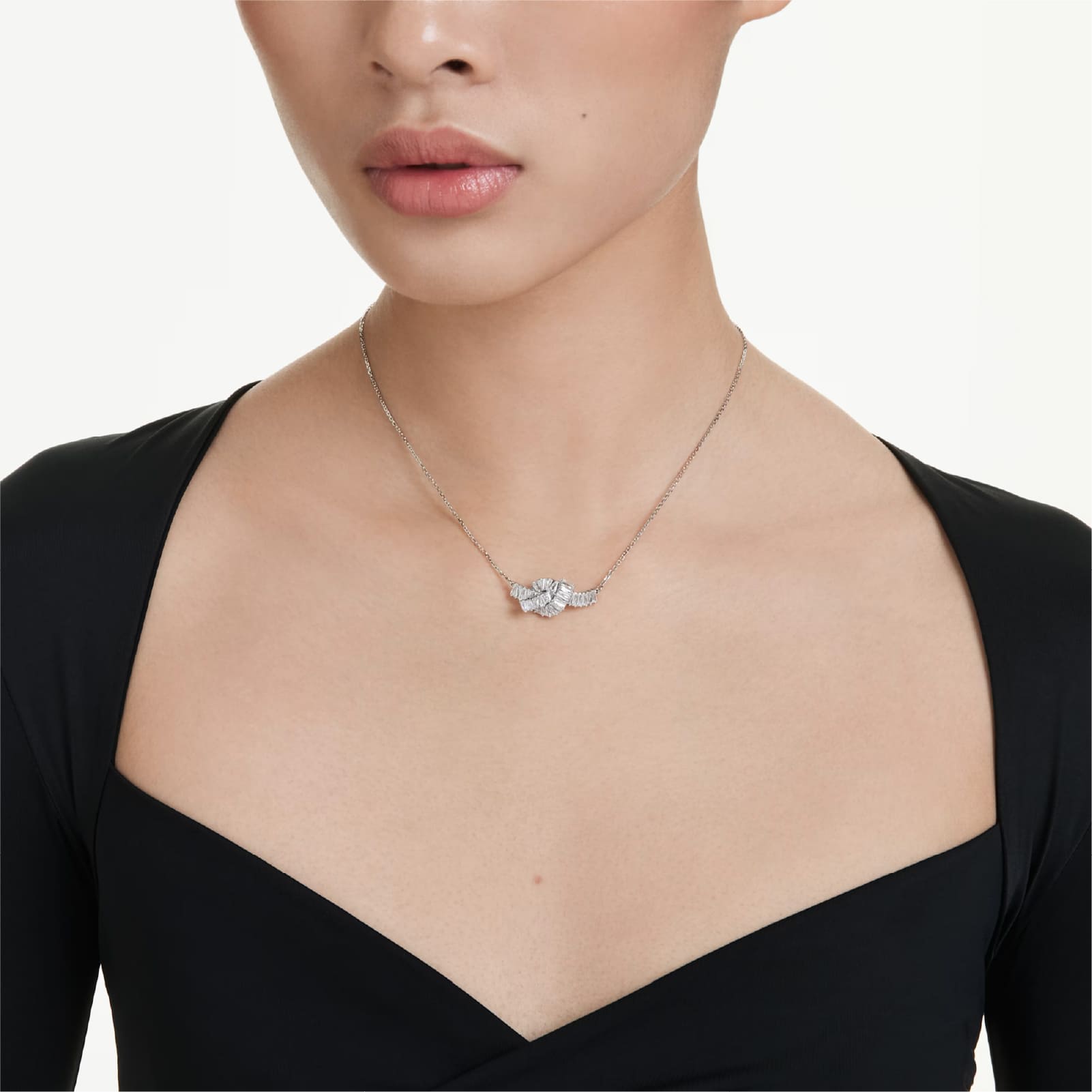 Collana girocollo Swarovski rodiato con nodo di cristalli MISURA UNICA
