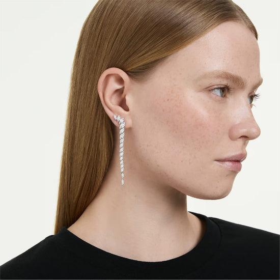 Orecchini pendenti Swarovski Mesmera lega argento e zirconi MISURA UNICA